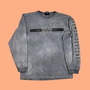 Vintage 90s faded wake forest university t-shirt